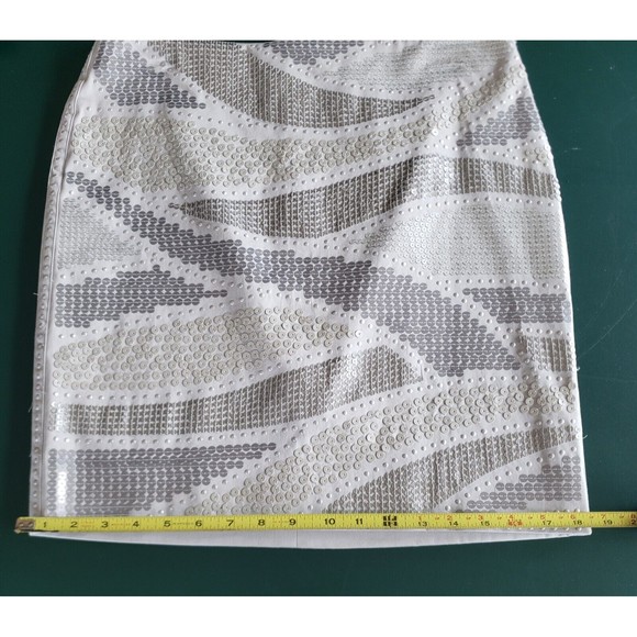 White House Black Market Women's Gray Silver Metallic Sequin Skirt Sz 6 & Blouse - Picture 7 of 13